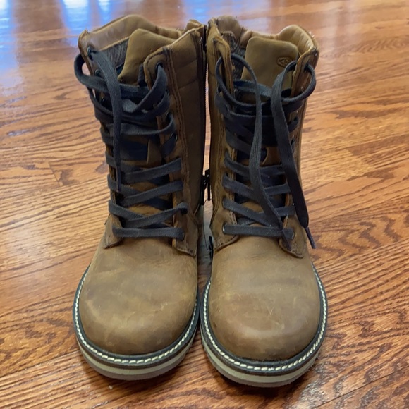 NWOT women's keen cognac bailey lace up boot - Picture 3 of 8